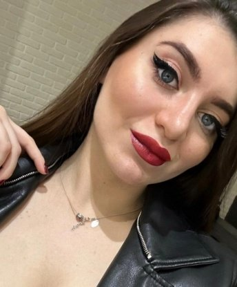 Молодая, стройная красотка ждет встречи с достойным мужчиной. Приглашу к себе в гости для ярких и незабываемых впечатлений. Делаю все с огоньком и страстью. Звони, не пожалеешь! 8486, 23 года